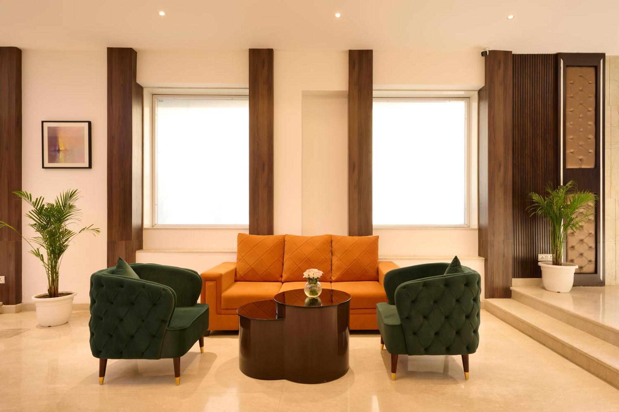 Delite Sarovar Portico Faridabad Bagian luar foto